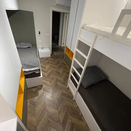 Fiori Di Bosko * 地拉那