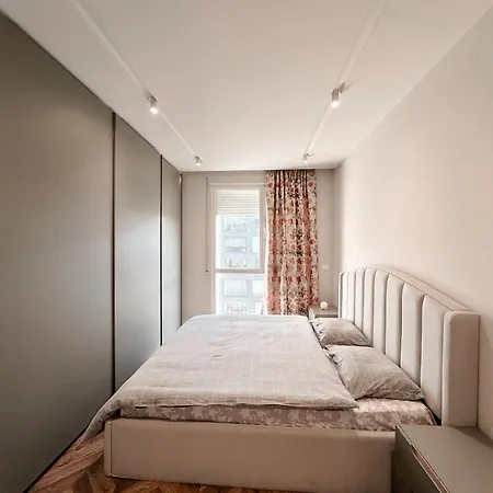 Fiori Di Bosko 地拉那