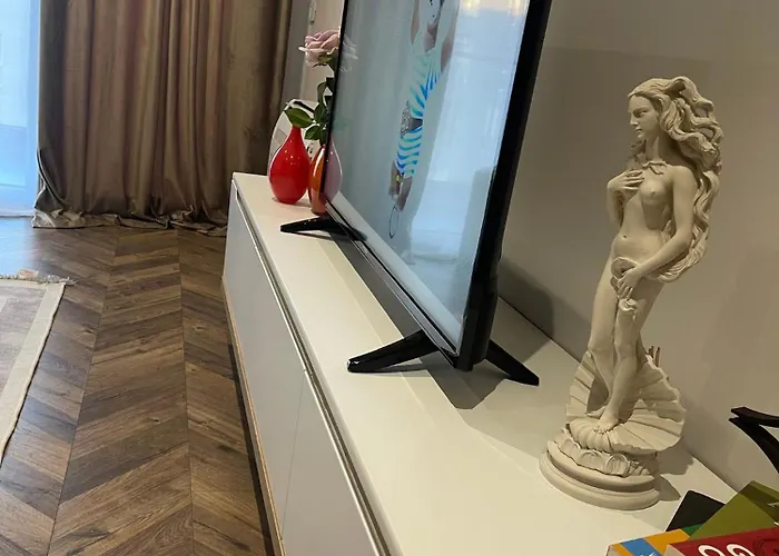 Fiori Di Bosko * 地拉那