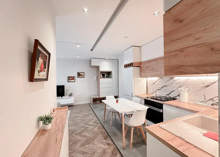 公寓 Fiori Di Bosko 地拉那